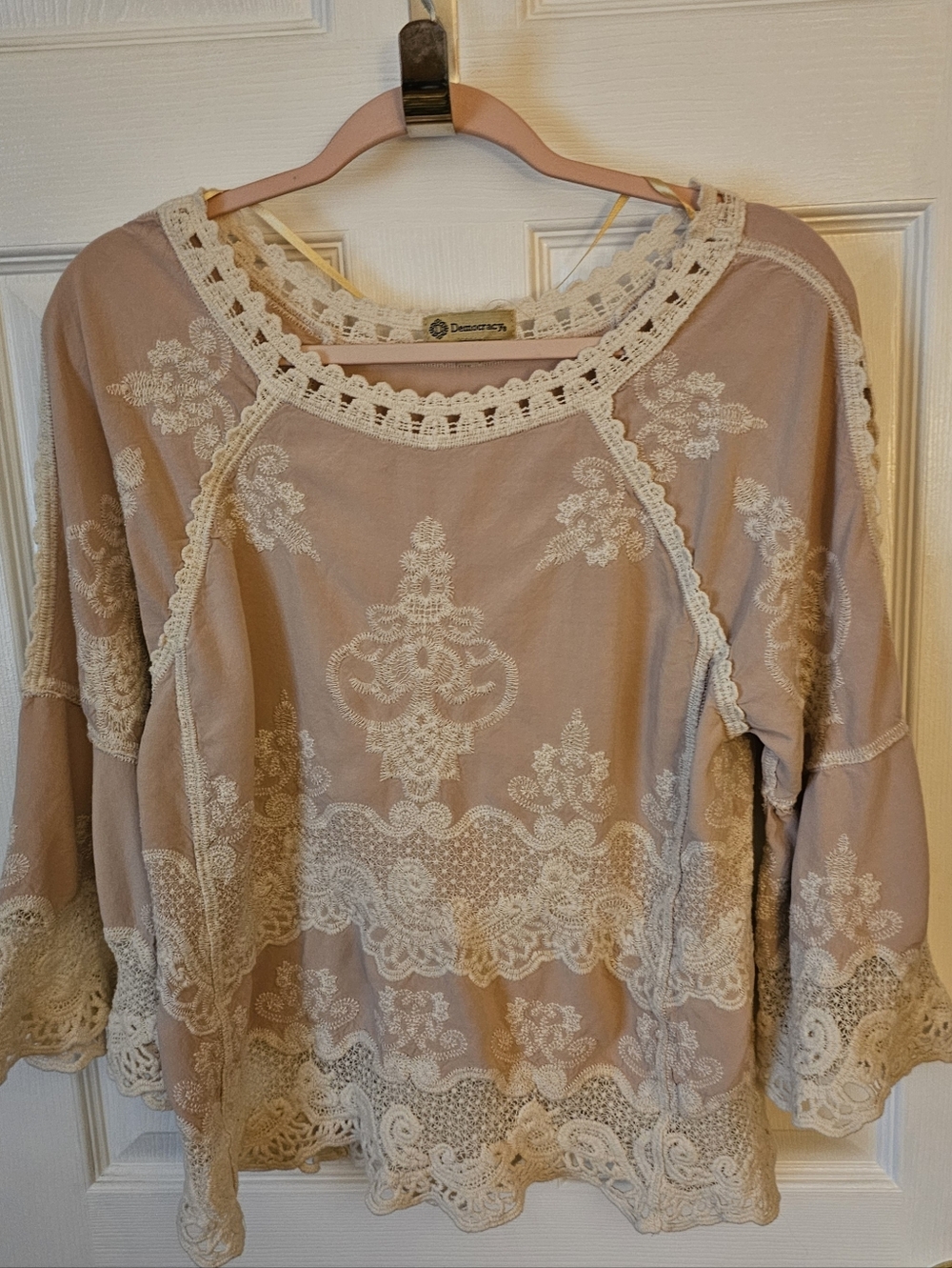 Democracy Pink Embroideted Crochet Lace Bell Sleeve Top Womens Small
